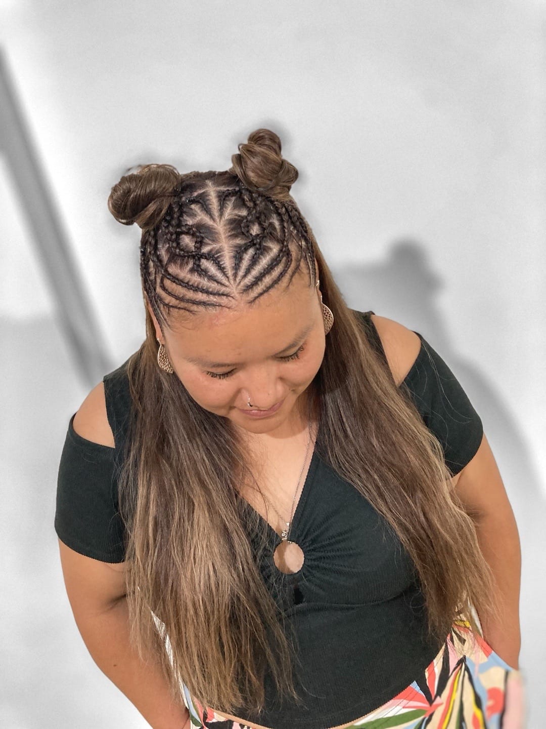 Post 4 by AIZI TRENZAS on TikTok (video)