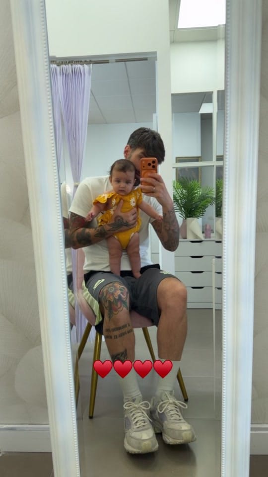 Post 2 by Alexx Risso on TikTok (video)