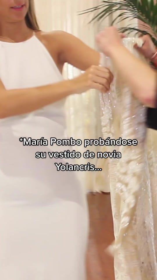 Post 10 by Yolancris on TikTok (video)