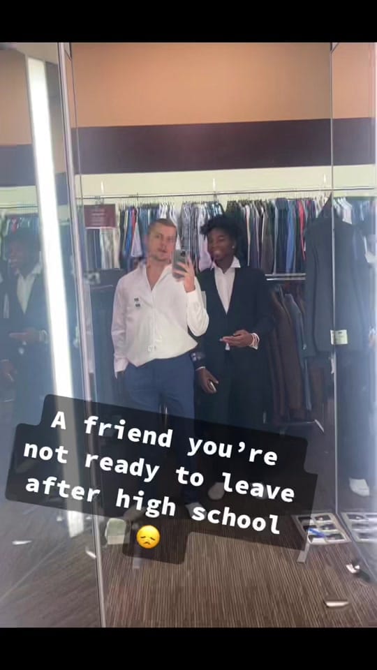Post 10 by Lo on TikTok (video)