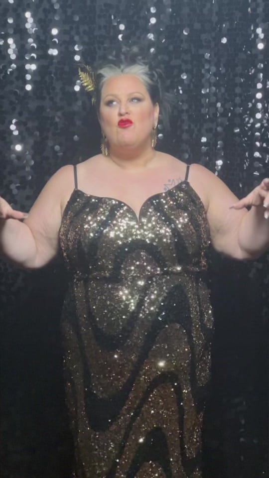 Post 9 by Sarah Potenza on TikTok (video)