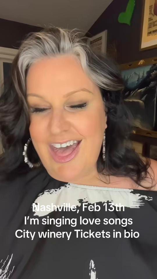 Post 4 by Sarah Potenza on TikTok (video)
