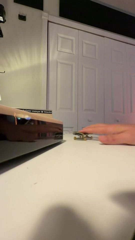 Post 1 by Gabeflow on TikTok (video)