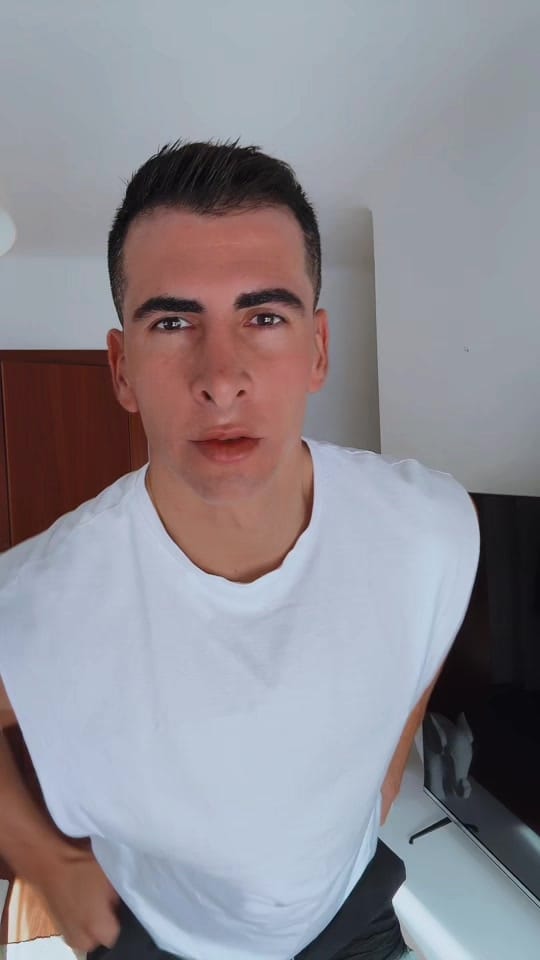 Post 9 by Daniel Sabariego on TikTok (video)
