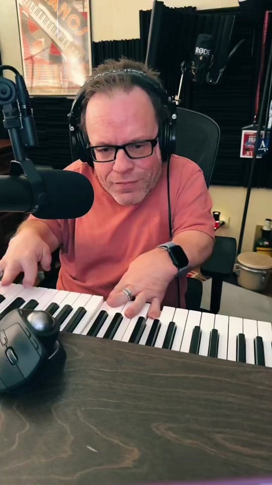 Post 4 by Chris Errera on TikTok (video)