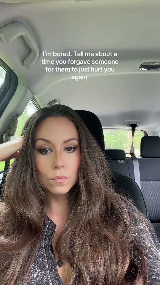 Post 5 by Ashley Sofia on TikTok (video)