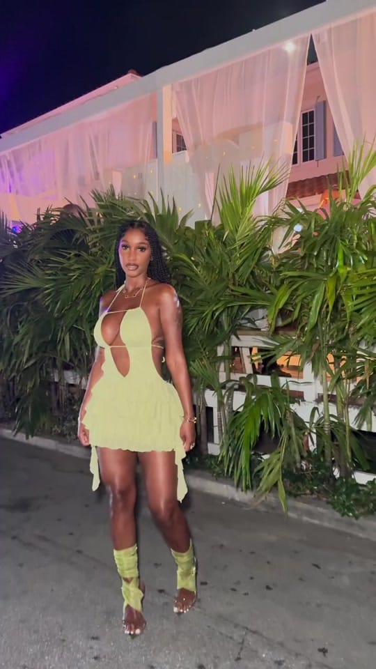 Post 1 by fans.berniceburgos on TikTok (video)