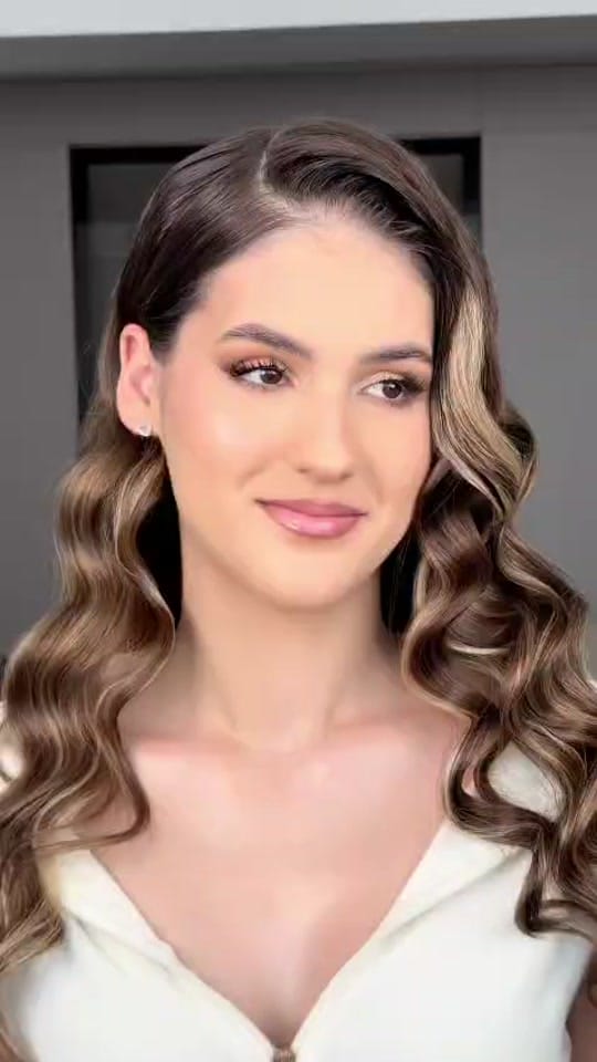 Post 6 by Ana-Maria Margean on TikTok (video)