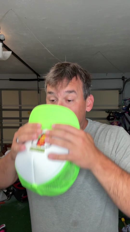 Post 1 by Joey Foo on TikTok (video)