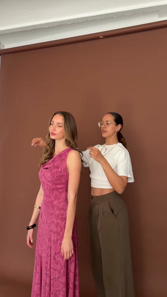 Post 10 by Aware Barcelona on TikTok (video)