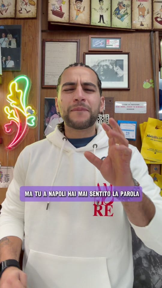 Post 4 by Napolimania on TikTok (video)