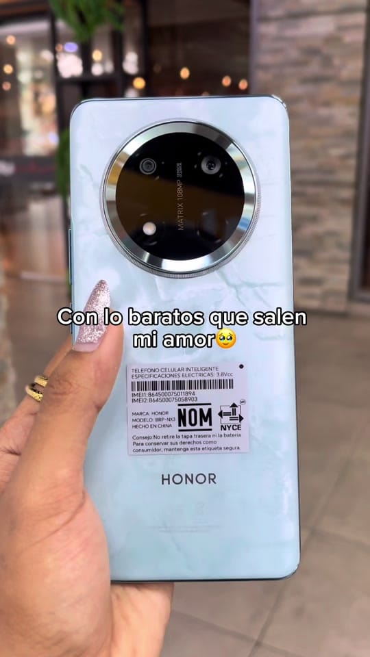 Post 10 by Bla Bla Store 📱 on TikTok (video)