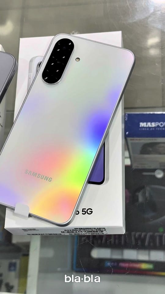 Post 5 by Bla Bla Store 📱 on TikTok (video)