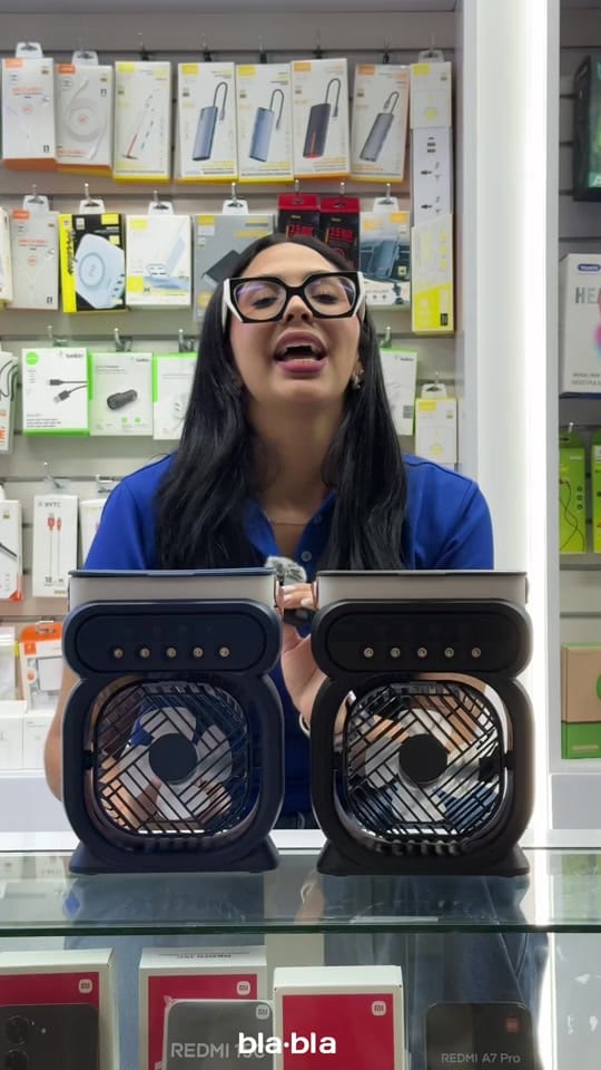 Post 6 by Bla Bla Store 📱 on TikTok (video)