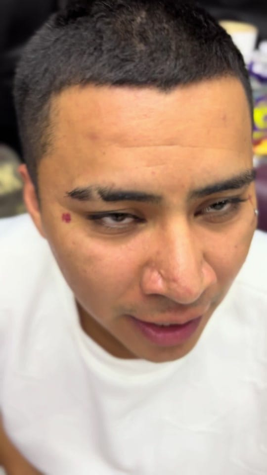 Post 2 by Reyes Del Barrio Barber Shop on TikTok (video)
