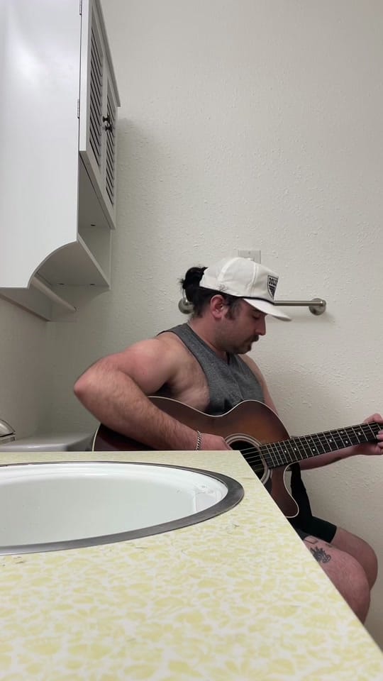 Post 7 by Gump on TikTok (video)