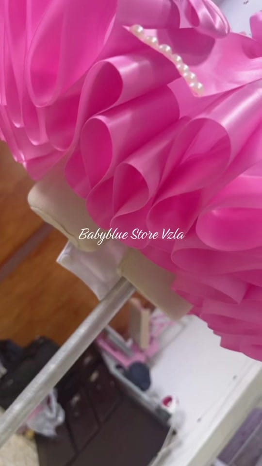 Post 7 by babybluestore.ve on TikTok (video)