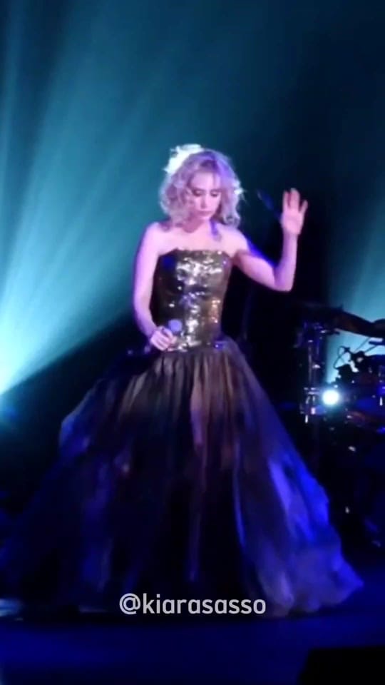 Post 2 by KIARA SASSO on TikTok (video)