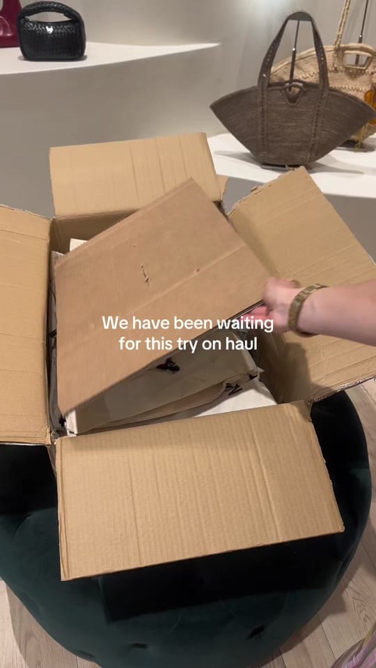 Post 1 by Ferent Bags on TikTok (video)
