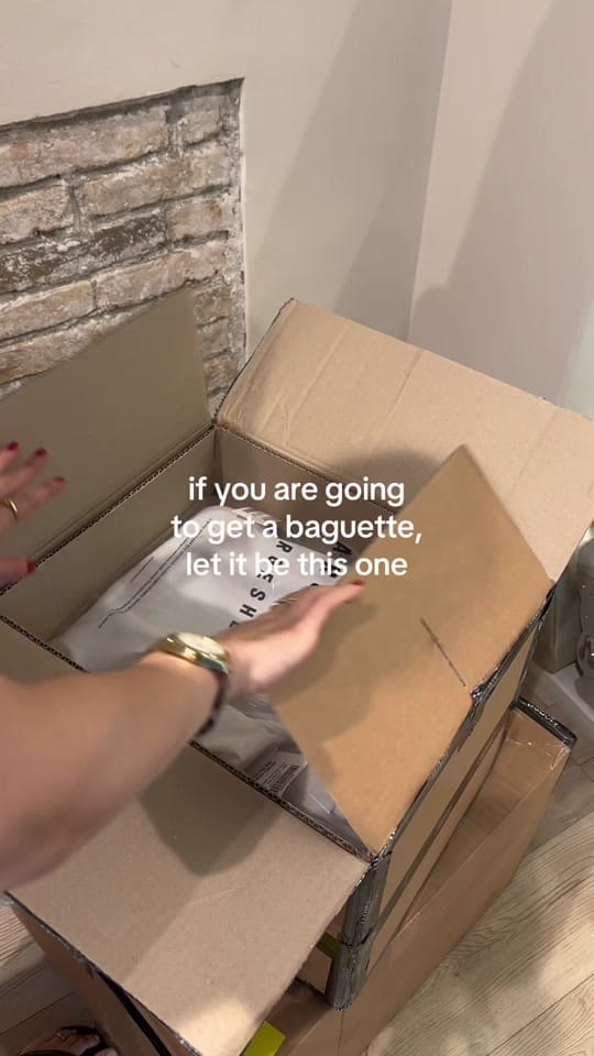 Post 3 by Ferent Bags on TikTok (video)