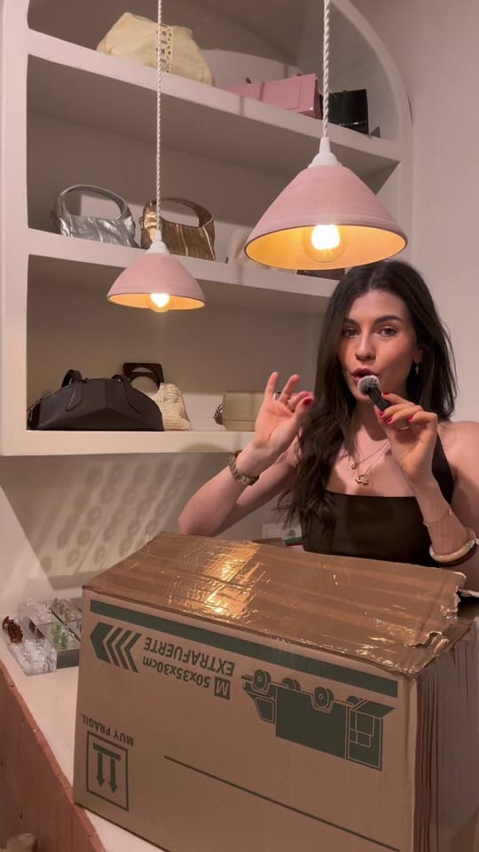 Post 5 by Ferent Bags on TikTok (video)