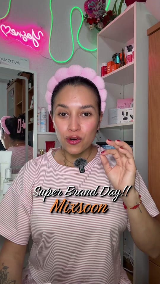 Post 2 by Jasneisy Pineda || Shop on TikTok (video)