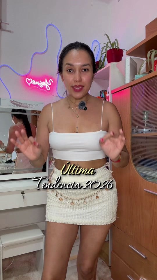 Post 1 by Jasneisy Pineda || Shop on TikTok (video)