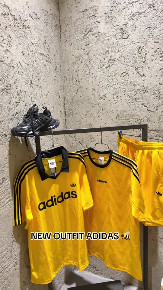 Post 7 by Global Store on TikTok (video)