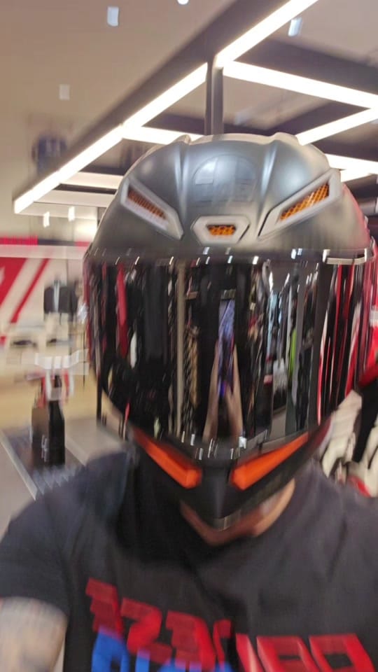 Post 2 by Adrián on TikTok (video)