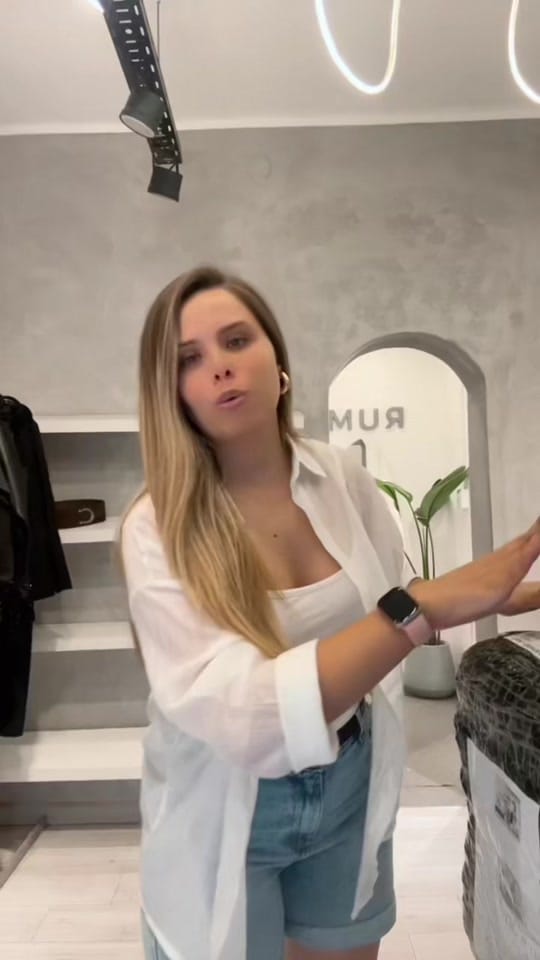 Post 5 by Rumi on TikTok (video)
