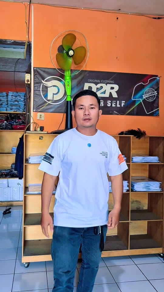 Post 6 by D2R GROSIR KAOS DISTRO BANDUNG on TikTok (video)