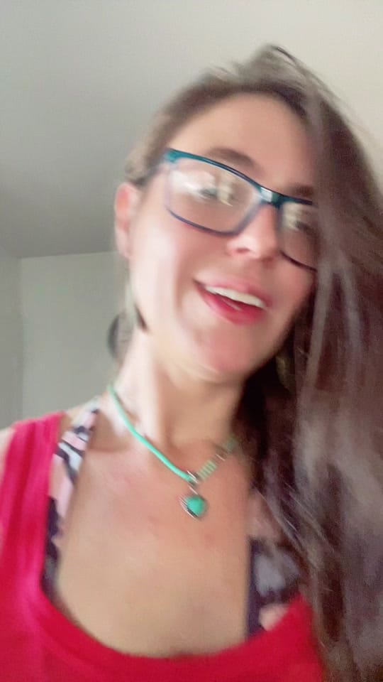 Post 8 by Veronique Van Pelt on TikTok (video)