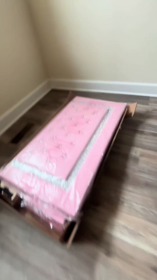 Post 9 by Chelybell ✨🛍️ on TikTok (video)