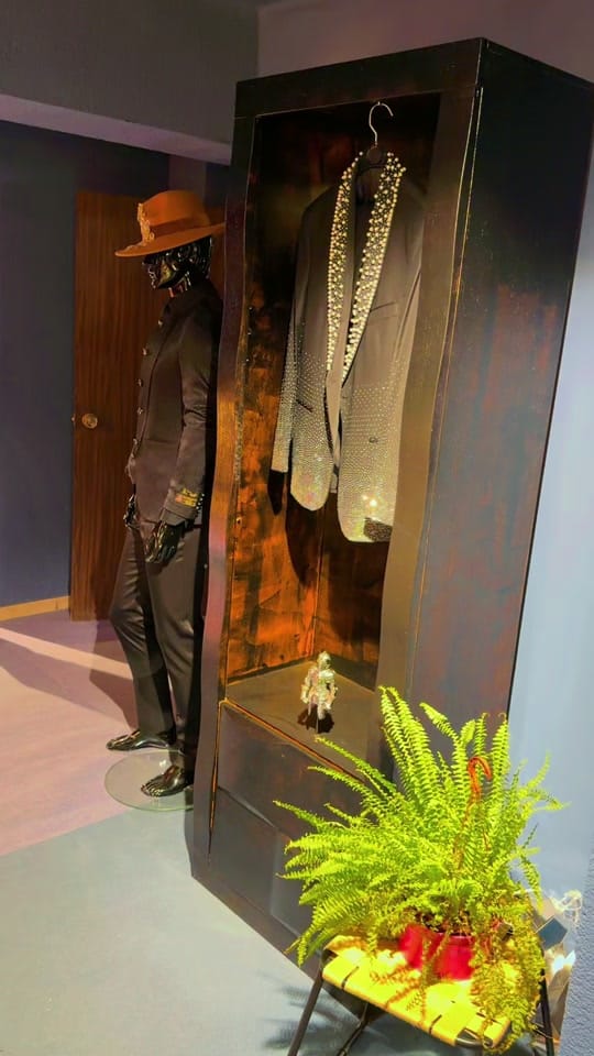 Post 10 by erosboutiqueofficial on TikTok (video)