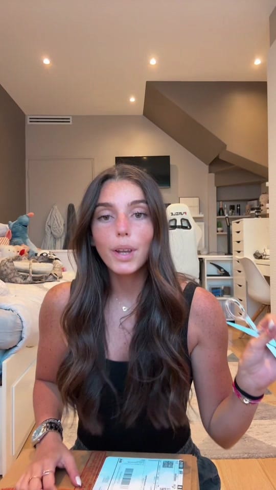 Post 2 by Estelle ✨ on TikTok (video)
