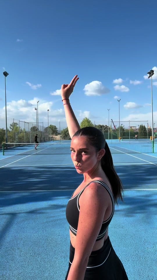 Post 5 by Estelle ✨ on TikTok (video)