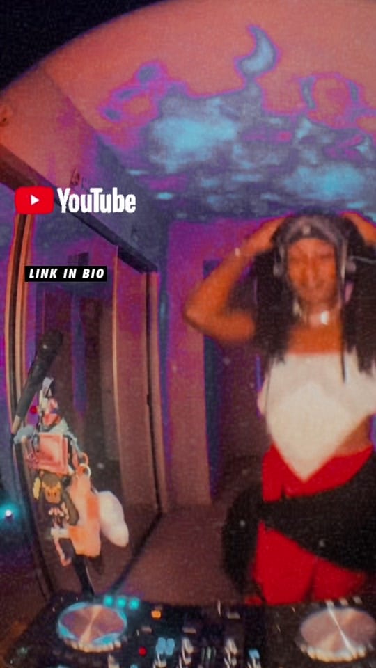 Post 8 by MOONGOON.dj on TikTok (video)