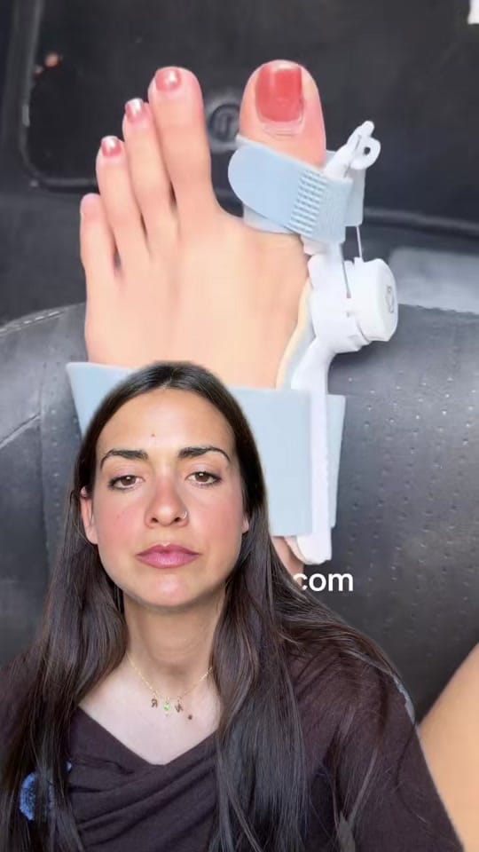 Post 3 by Núria Forteza Podóloga on TikTok (video)