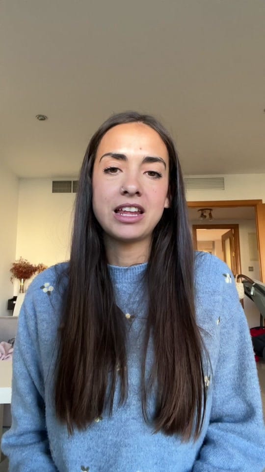 Post 8 by Núria Forteza Podóloga on TikTok (video)