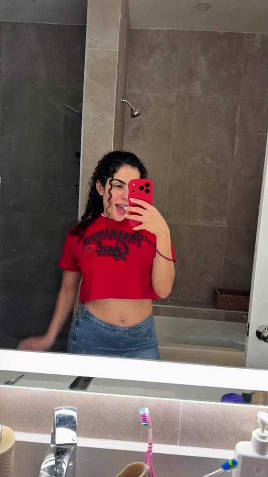 Post 1 by isairis on TikTok (video)