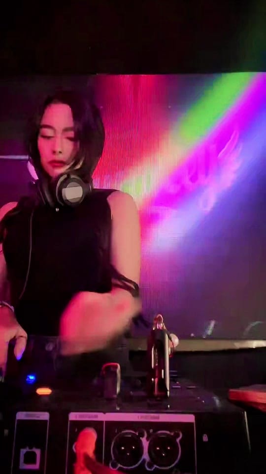 Post 5 by dj_aura12 on TikTok (video)