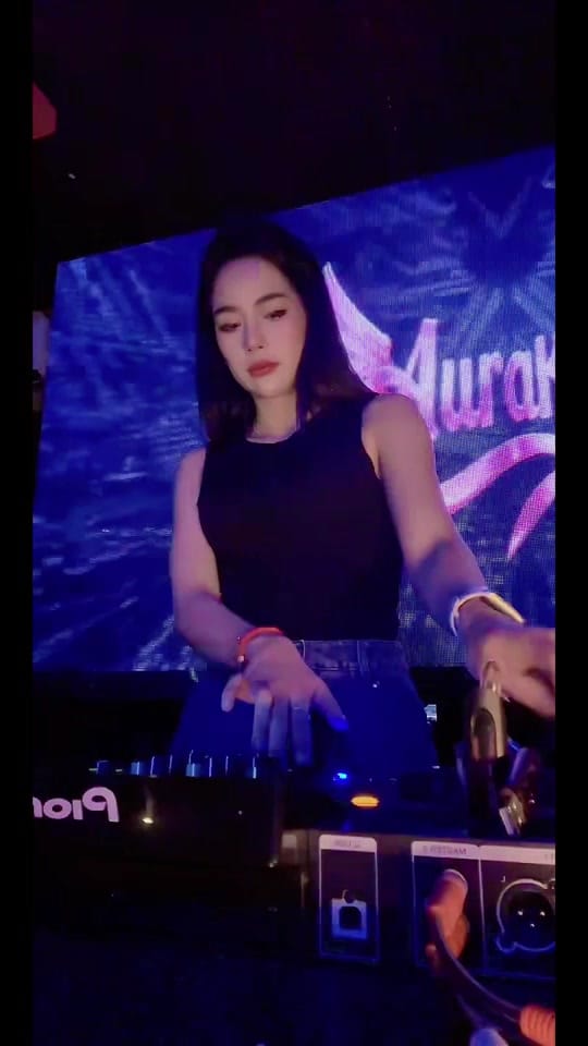 Post 6 by dj_aura12 on TikTok (video)