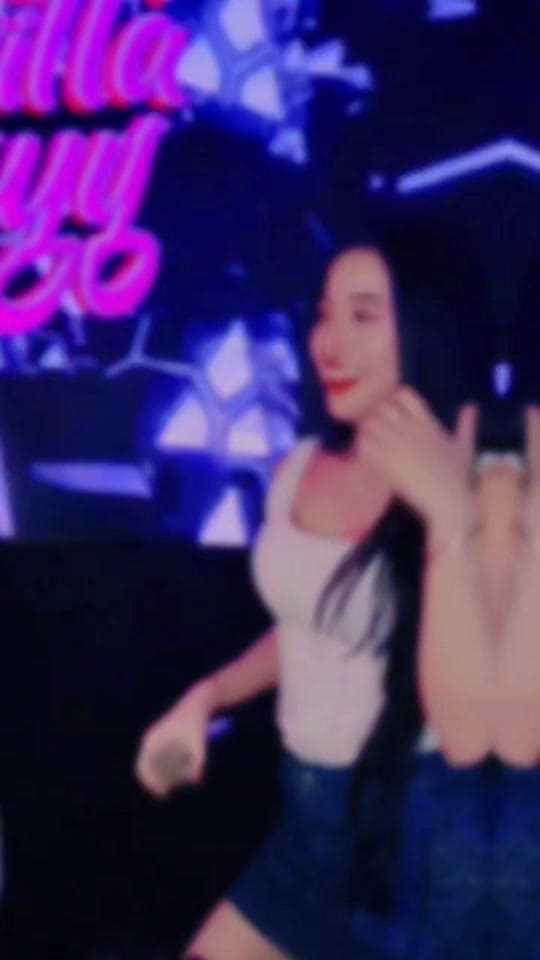 Post 1 by dj_aura12 on TikTok (video)