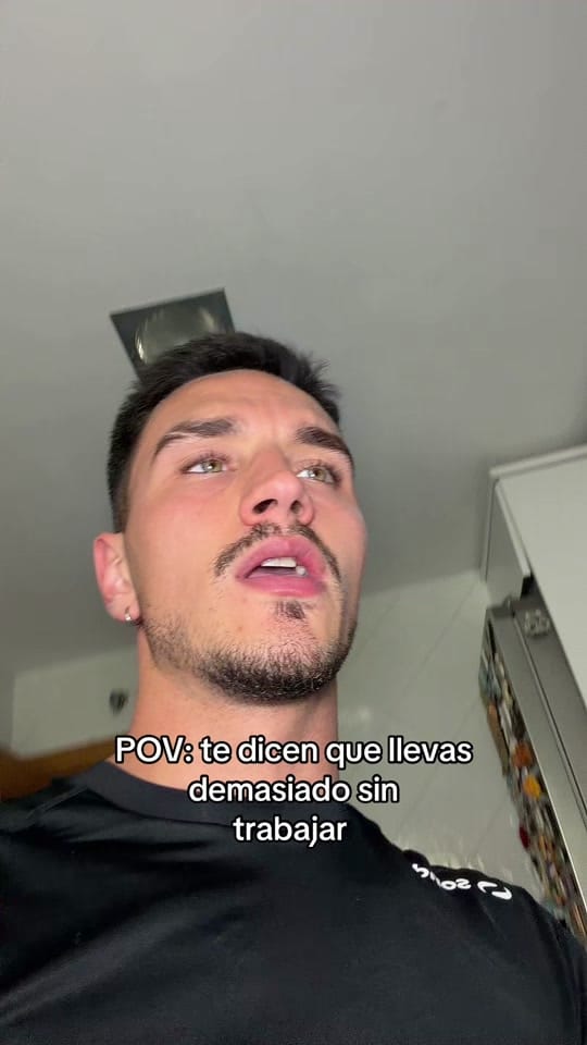 Post 5 by Guillermo Bordaberry on TikTok (video)