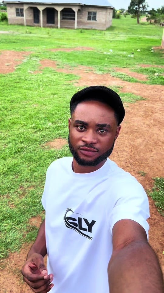 Post 3 by 🆂🅻🆈 🔵🔴 on TikTok (video)