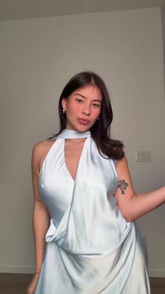 Post 6 by Valentina Damas on TikTok (video)