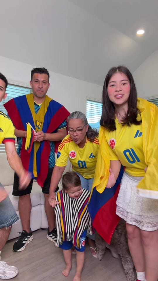 Post 2 by Valentina Damas on TikTok (video)