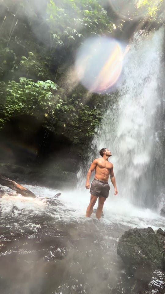 Post 6 by Magí on TikTok (video)