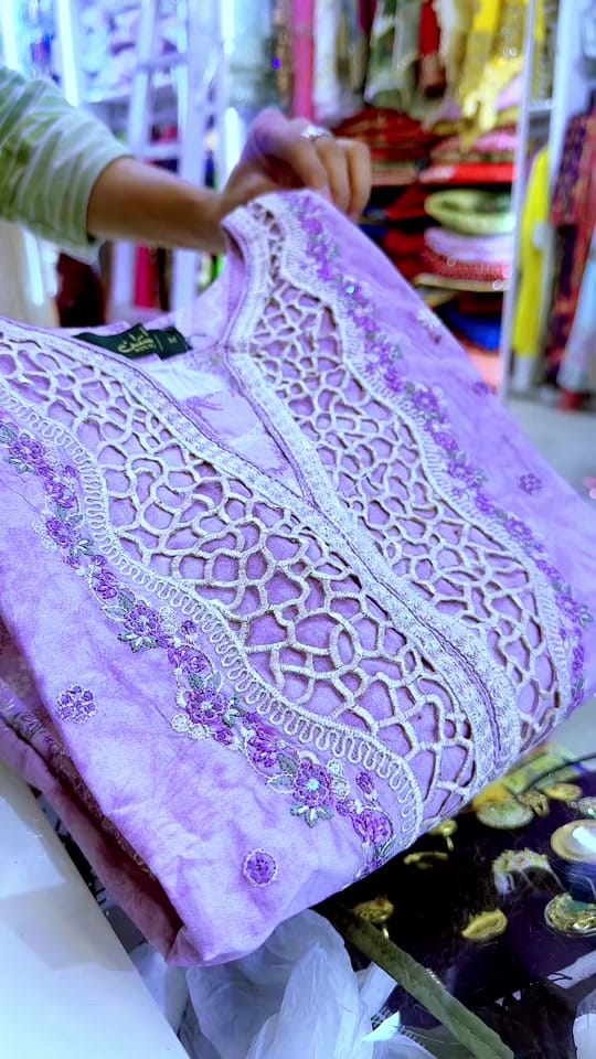 Post 5 by POLASH BOUTIQUE on TikTok (video)