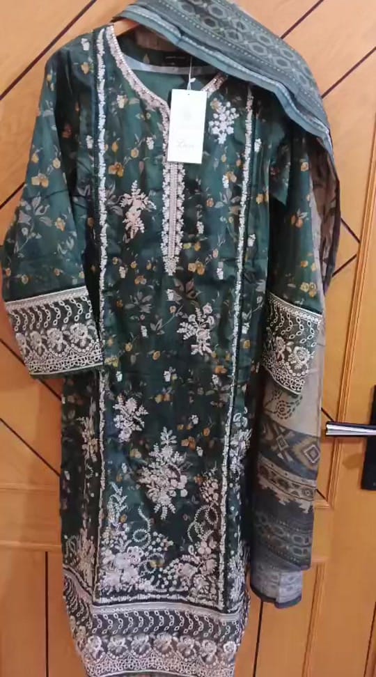 Post 10 by POLASH BOUTIQUE on TikTok (video)